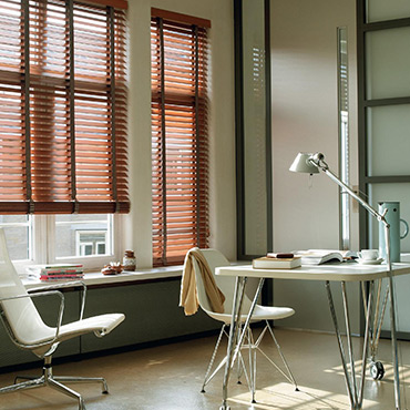 Hunter Douglas