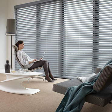Hunter Douglas