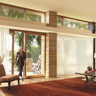 Hunter Douglas