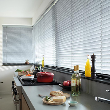 Hunter Douglas