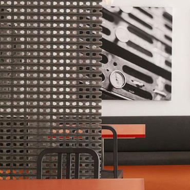 Hunter Douglas
