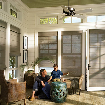 Hunter Douglas