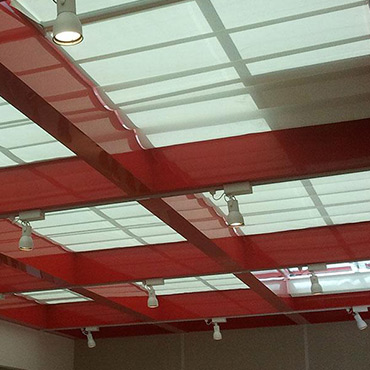 Hunter Douglas