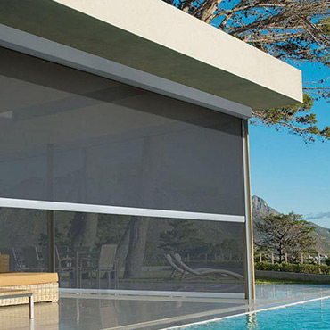 Hunter Douglas
